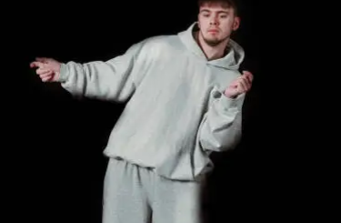 Why Corteiz Clothes Continues to Lead Streetwear Innovation